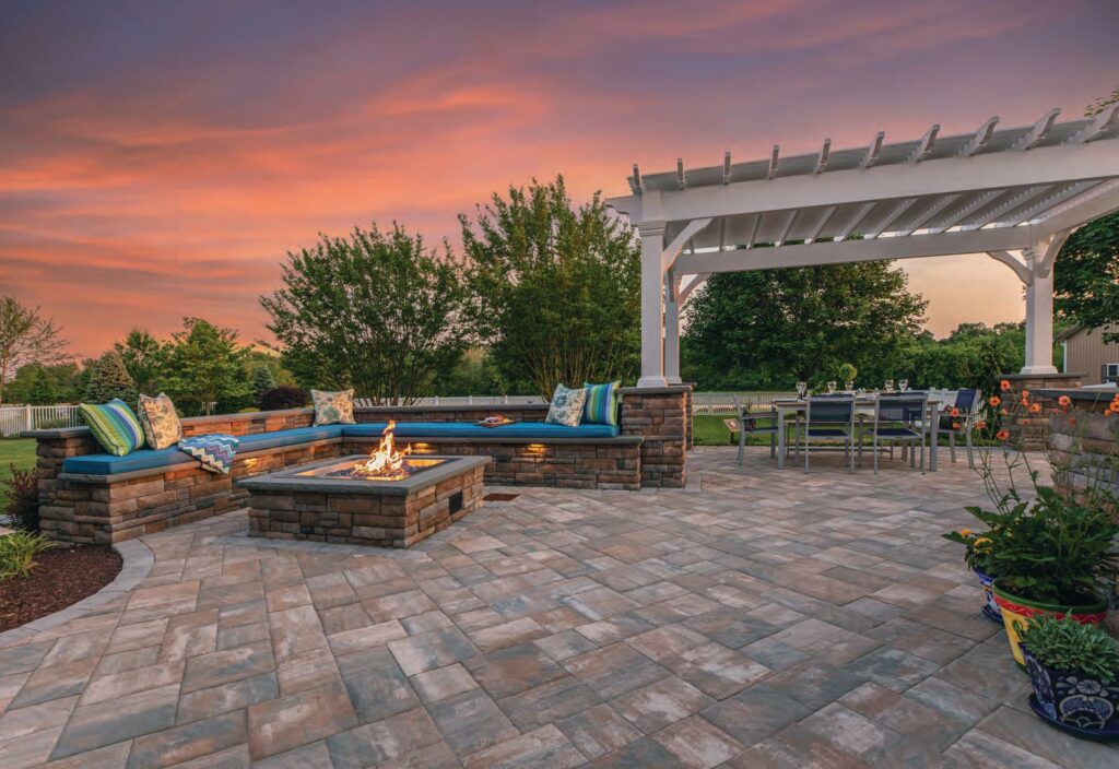 EP Henry Bristol Stone I Sonoran with ColorTech; Cast Stone Wall & Square Fire Pit Kit Aspen