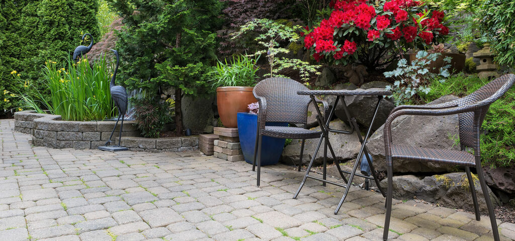 6 Types Of Hardscaping Materials For Outdoor Living Spaces