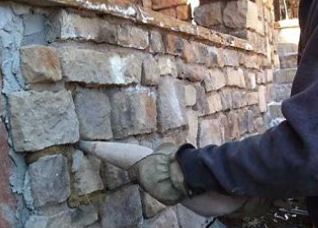 6 Essential Tips For Grouting Stone Veneer