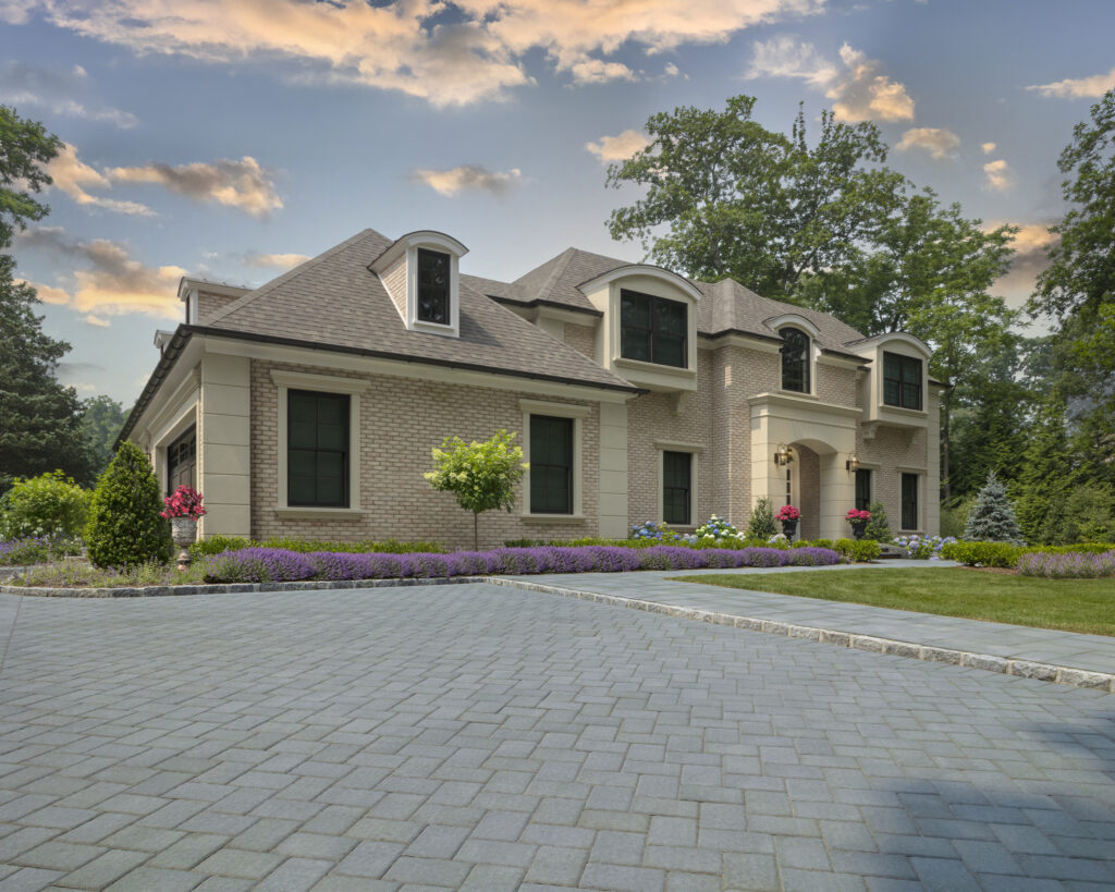 Cambridge: RoundTable Collection 6×9 Bluestone Blend